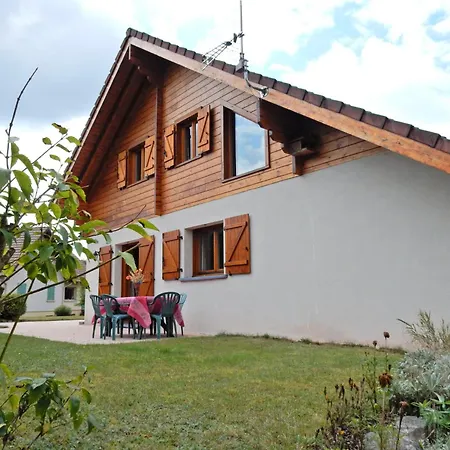 Pleasant Chalet In Near Ski Area * Le Ménil