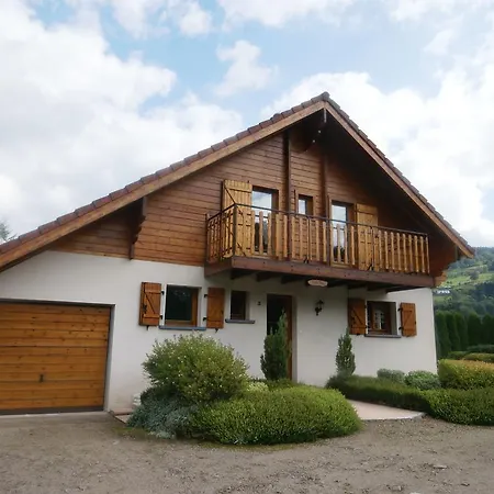 Pleasant Chalet In Near Ski Area Alpesi faház