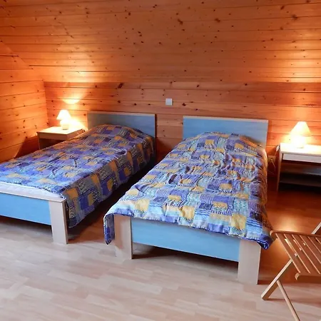 Pleasant Chalet In Near Ski Area * Le Ménil